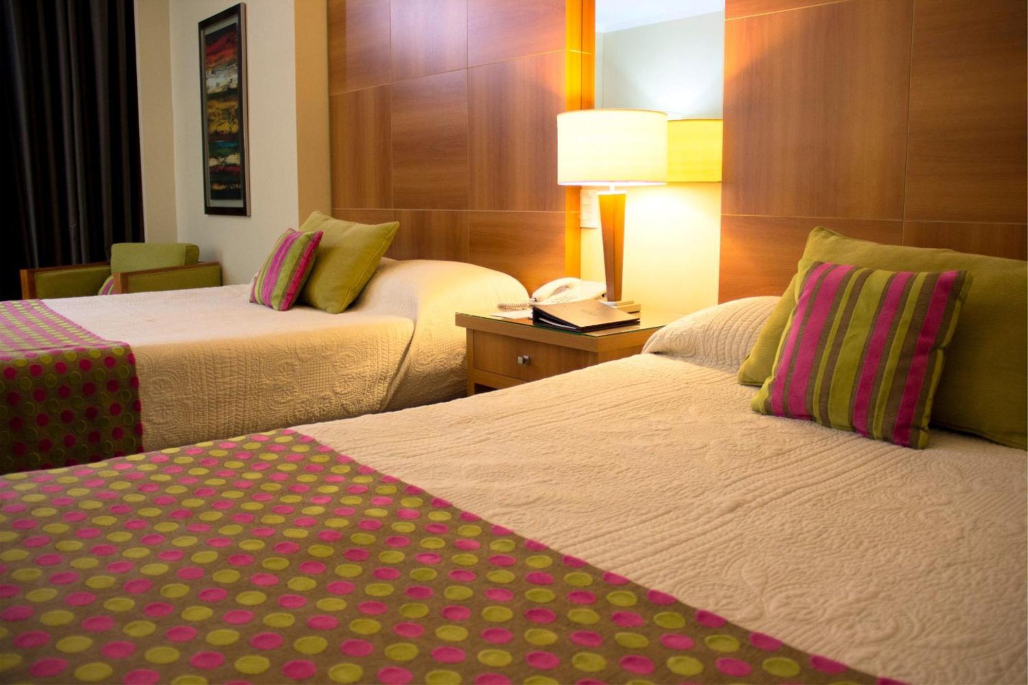 Turismo Hotel Casino Corrientes Exteriör bild
